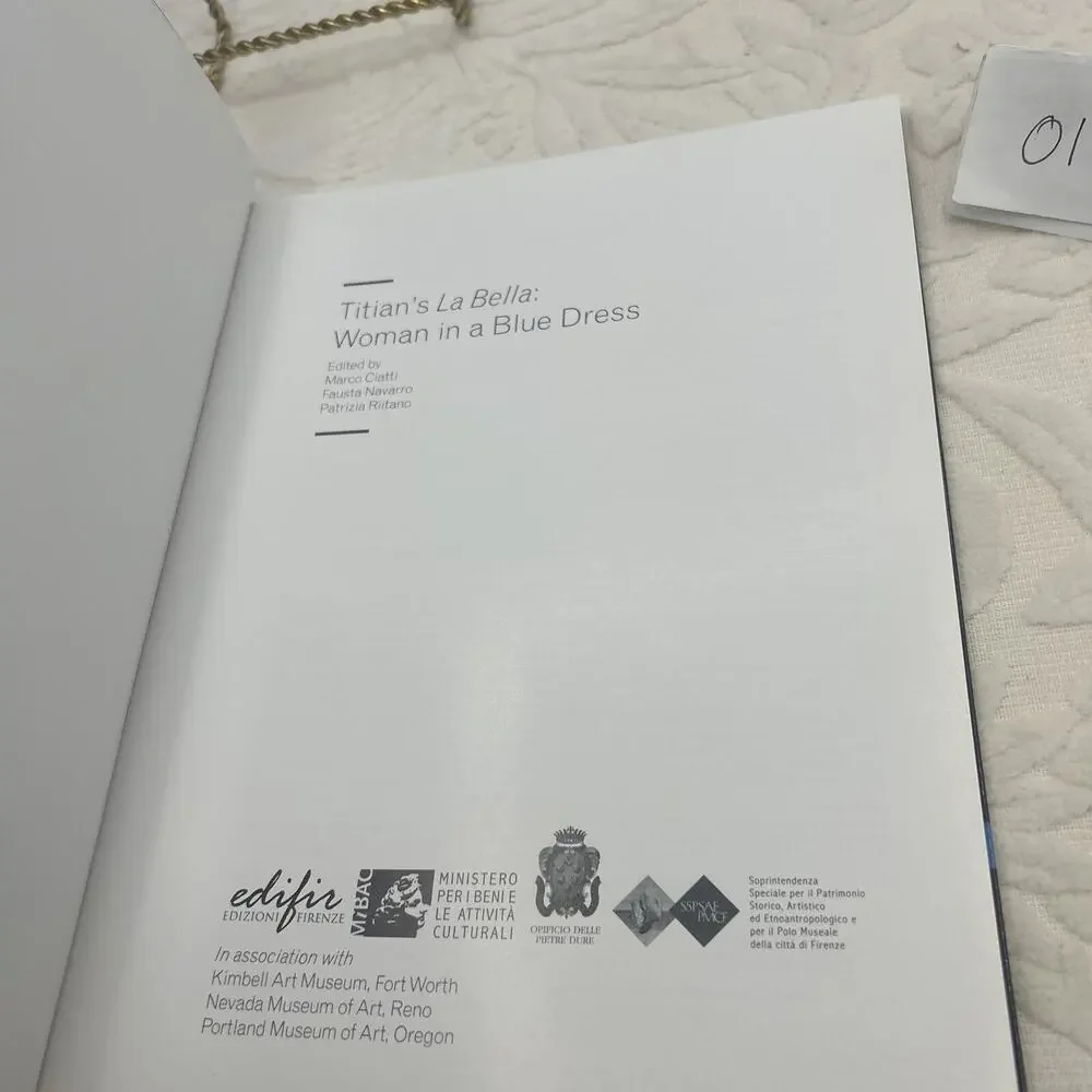 Ciatti, Marco; Navarro, Fausta; Riitano, Patrizia: Titan's La Bella: Woman in a